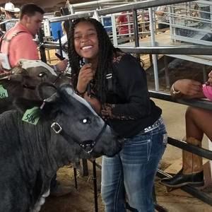 Meet your Posher, Ashanti